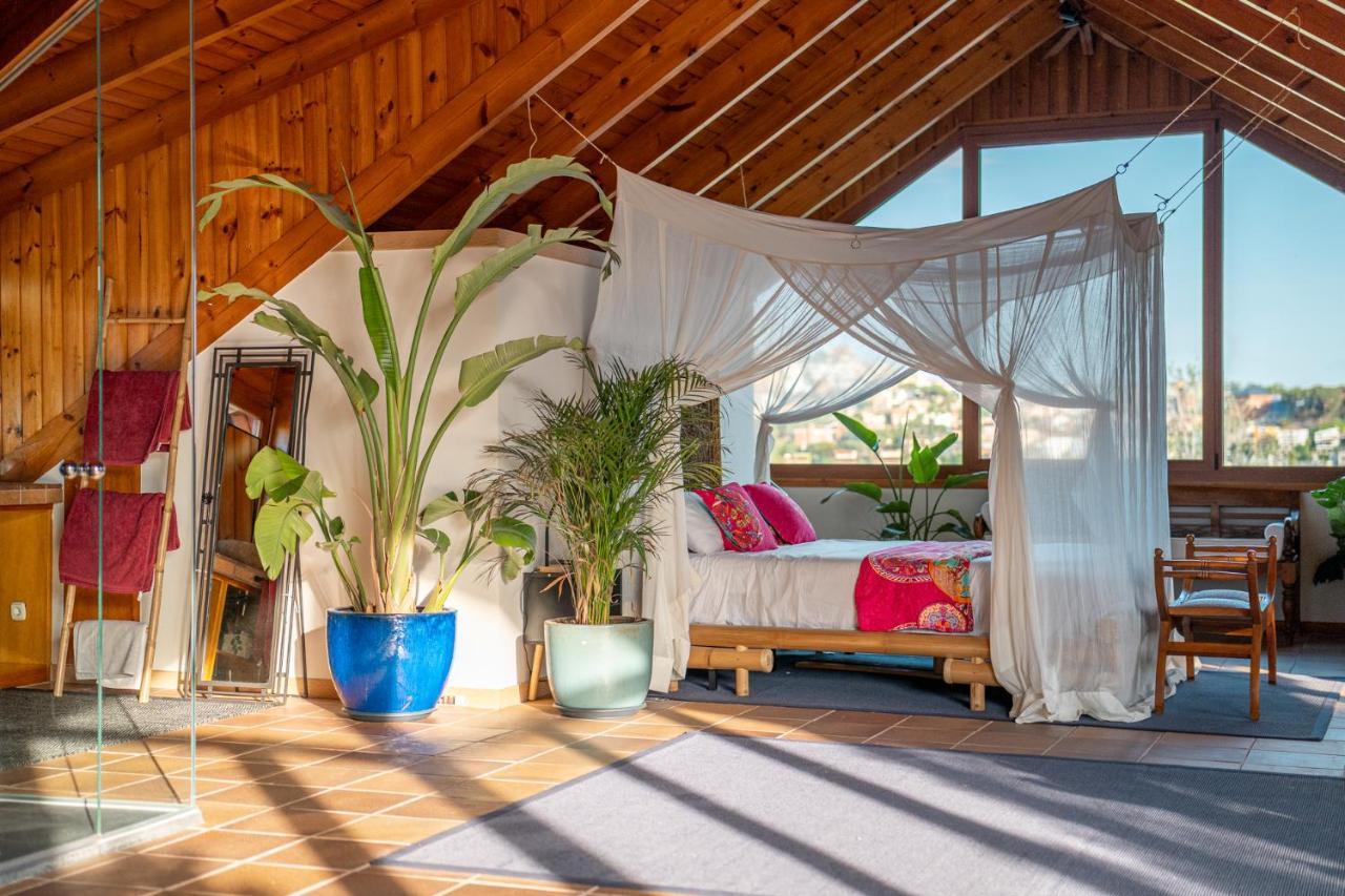 サント・ジャスト・デスベルン Barcelona'S Tropical Oasisヴィラ エクステリア 写真